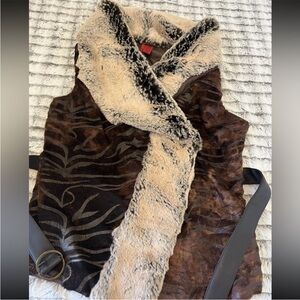 5/48  Sak's Fifth Avenue Brown Faux Fur Jacket Vest Size XS